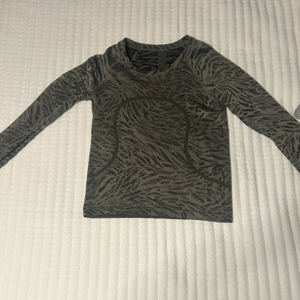 Lululemon long sleeve